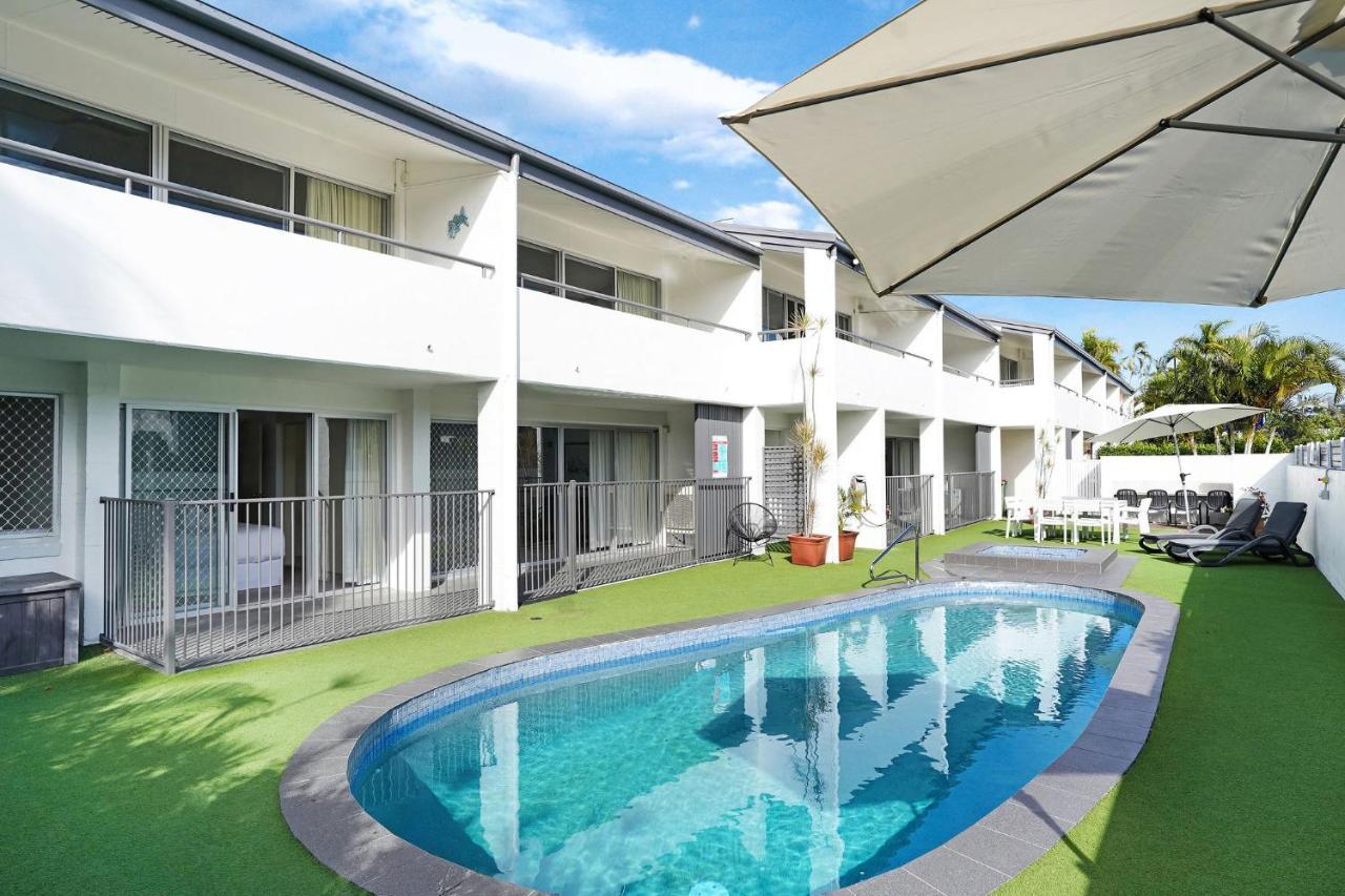Noosa Parade Holiday Inn Екстериор снимка