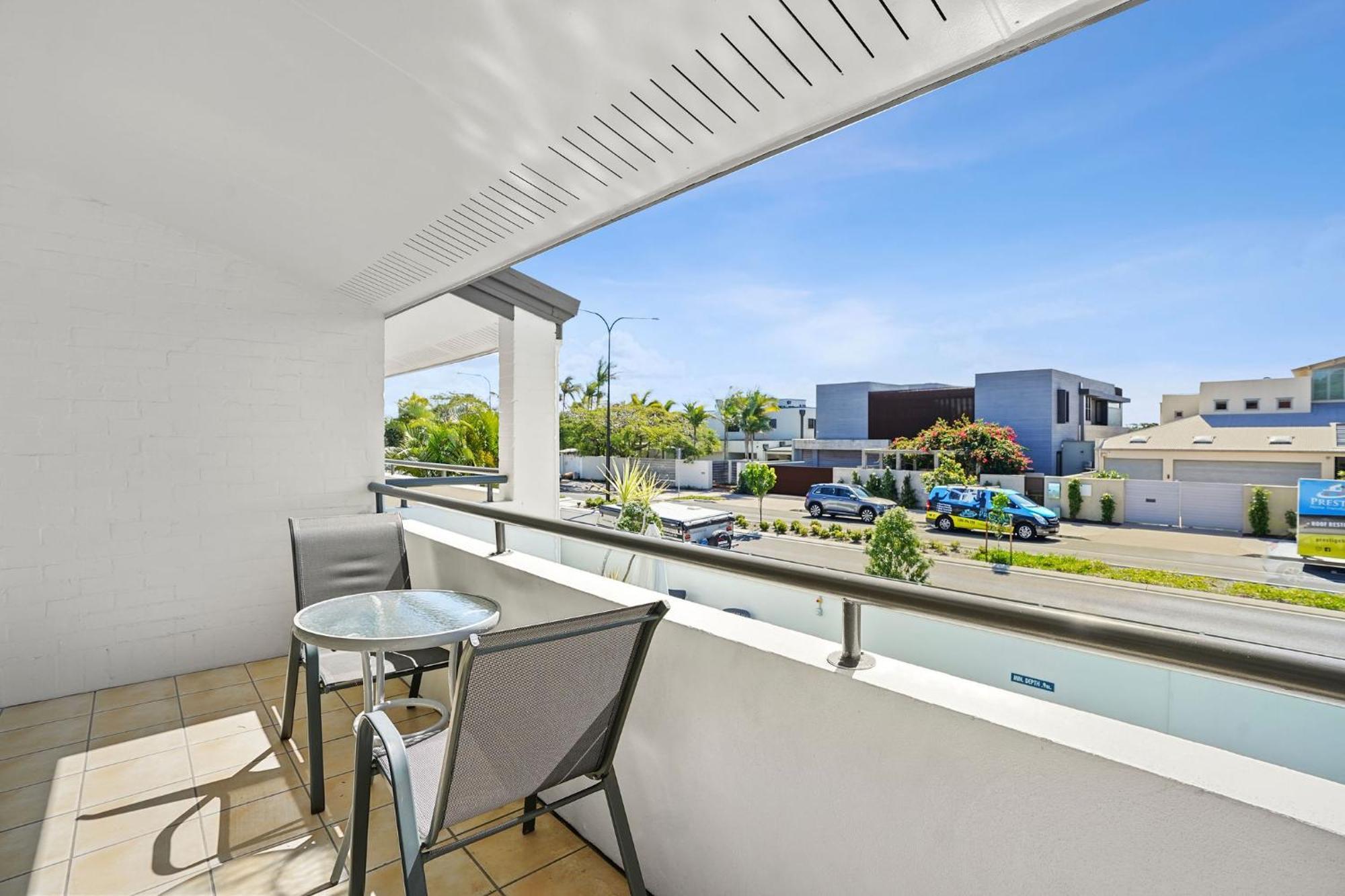 Noosa Parade Holiday Inn Стая снимка