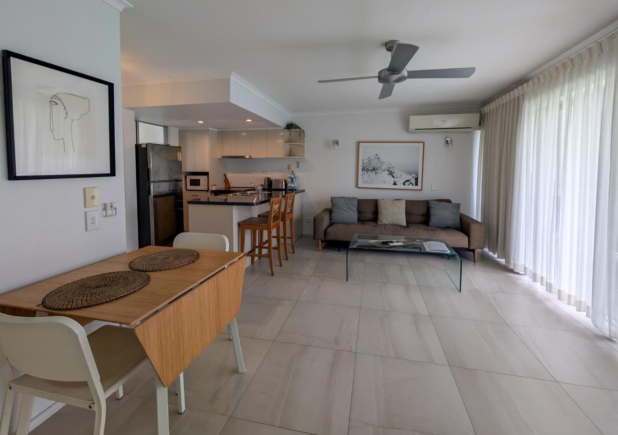 Noosa Parade Holiday Inn Екстериор снимка