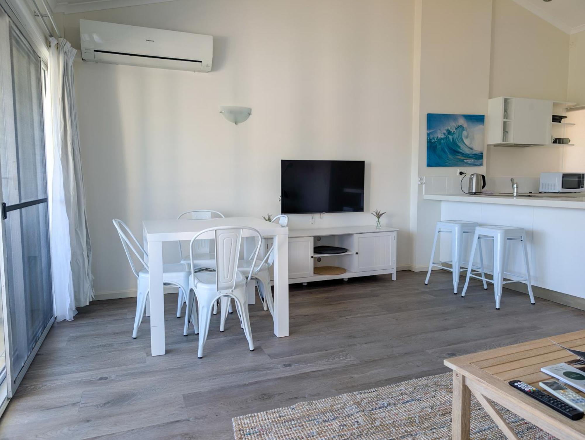 Noosa Parade Holiday Inn Екстериор снимка