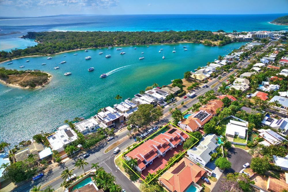 Noosa Parade Holiday Inn Екстериор снимка