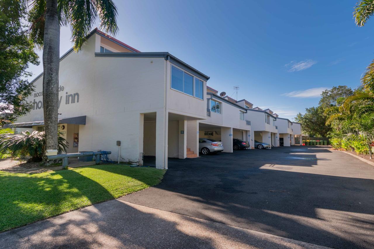 Noosa Parade Holiday Inn Екстериор снимка